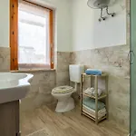 Txa Vi - Terrace With Sea View شقة