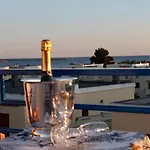 شقة Txa Vi - Terrace With Sea View