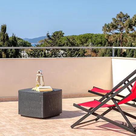 Txa Vi - Terrace With Sea View Daire *