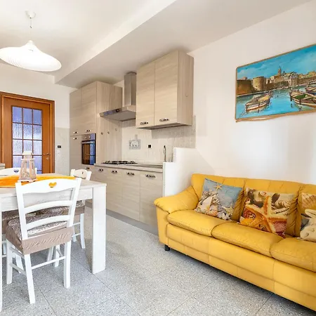 Terrace With Sea View And Barbecue Alghero